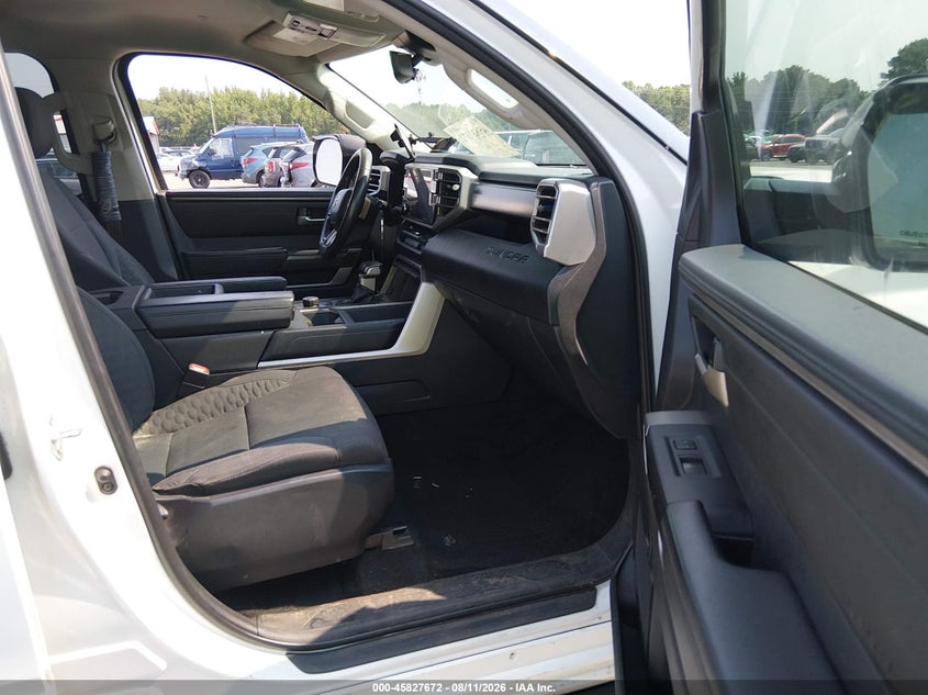 TOYOTA TUNDRA - zdjęcie 5