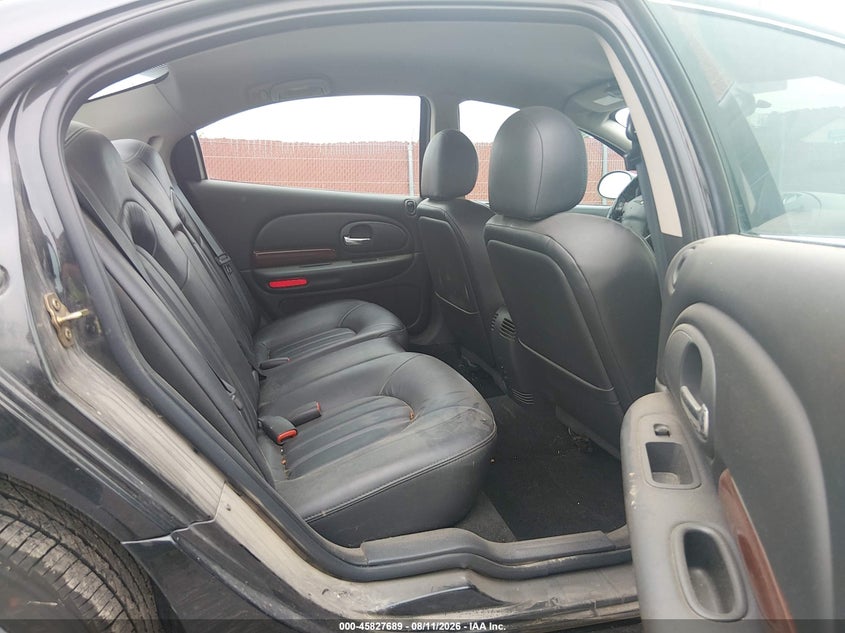 2004 CHRYSLER 300M auction photo 8