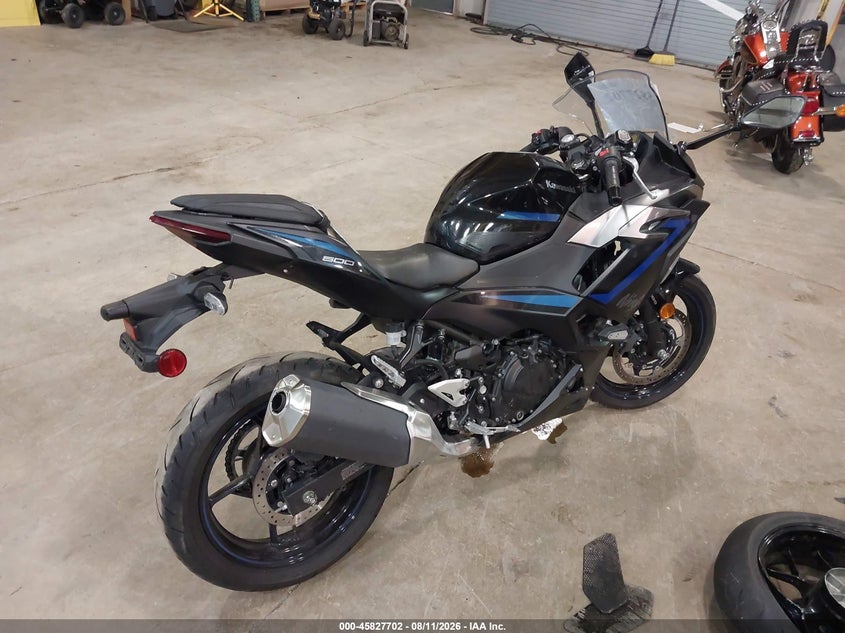 KAWASAKI EX500 2025