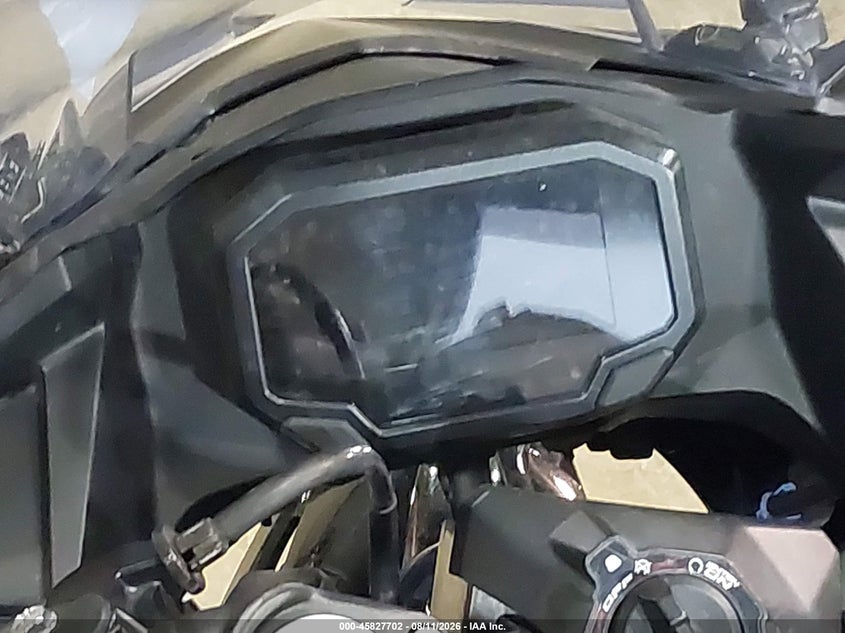 KAWASAKI EX500 2025