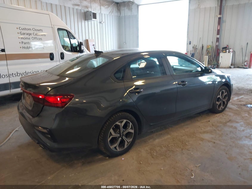 2021 KIA FORTE auction photo 4