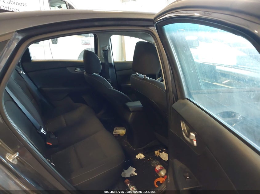 2021 KIA FORTE auction photo 8