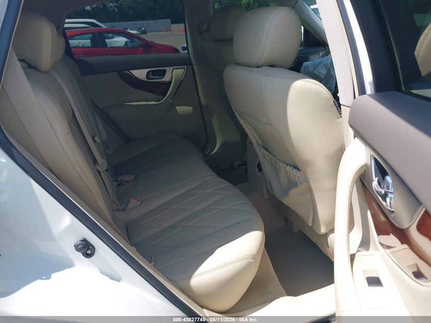 2012 INFINITI FX35 auction photo 8