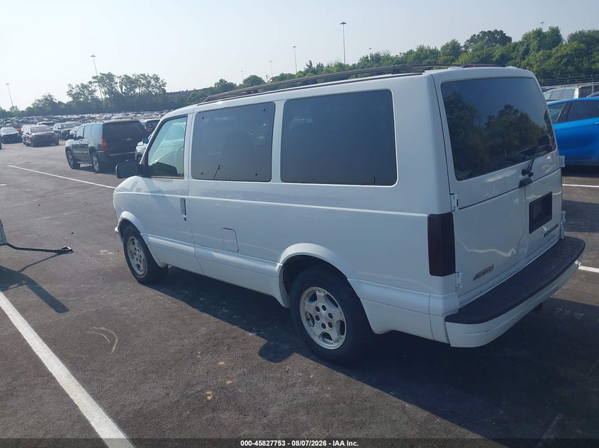 2004 CHEVROLET ASTRO PASSENGER auction photo 3