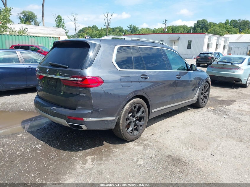 BMW X7 - zdjęcie 4