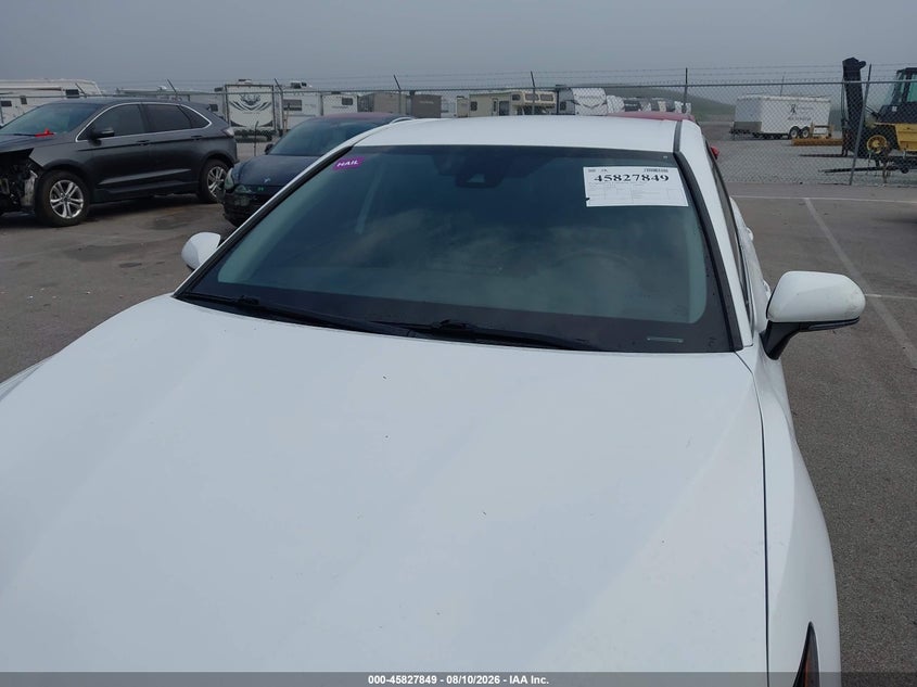 2022 TOYOTA CAMRY auction photo 6