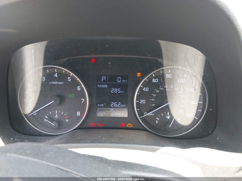 2017 HYUNDAI ELANTRA auction photo 7
