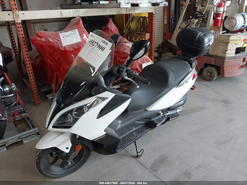 2013 KYMCO USA INC DOWNTOWN auction photo 2