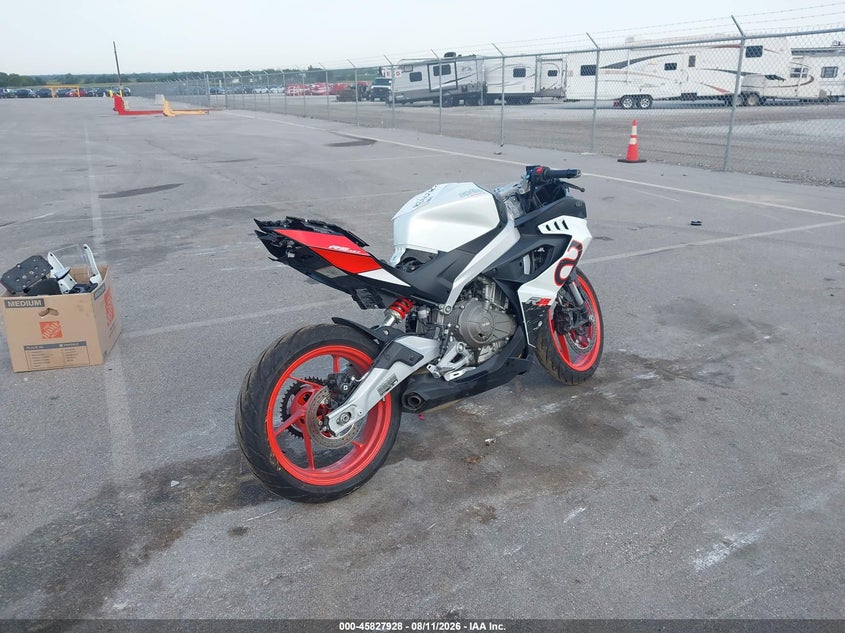 2026 APRILIA RS auction photo 4