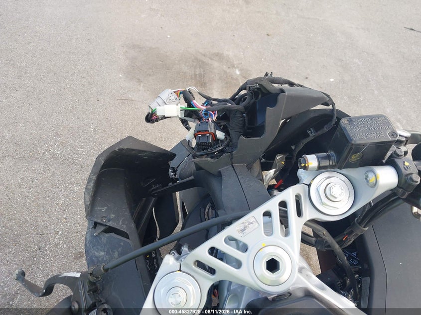 2026 APRILIA RS auction photo 7