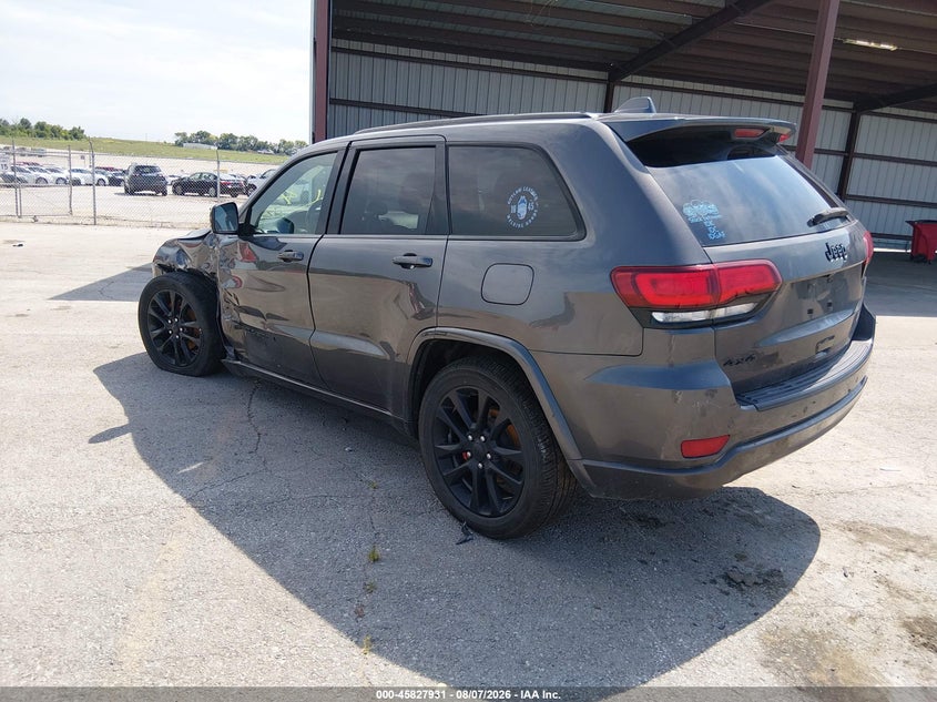 JEEP GRAND CHEROKEE - zdjęcie 3