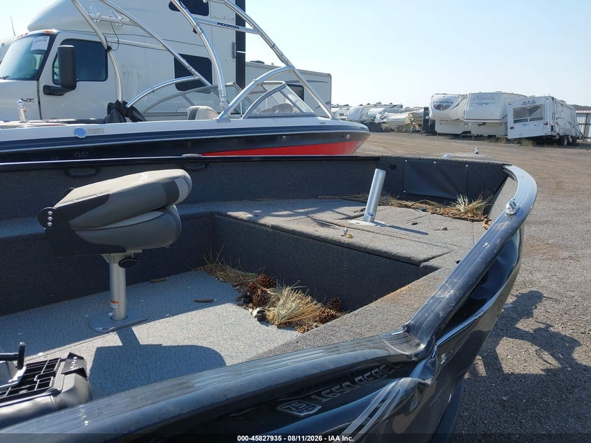 2023 LUND 1650 REBEL XL auction photo 8