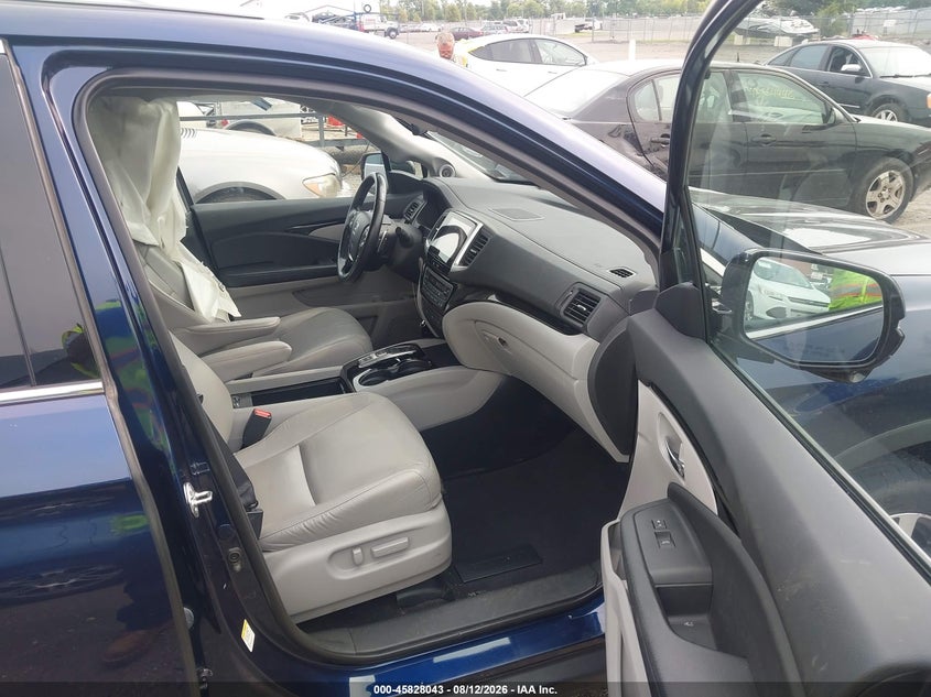 2016 HONDA PILOT auction photo 5