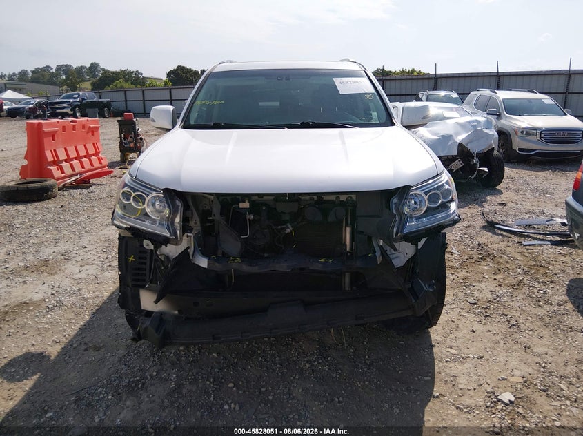 2016 LEXUS GX 460 auction photo 6