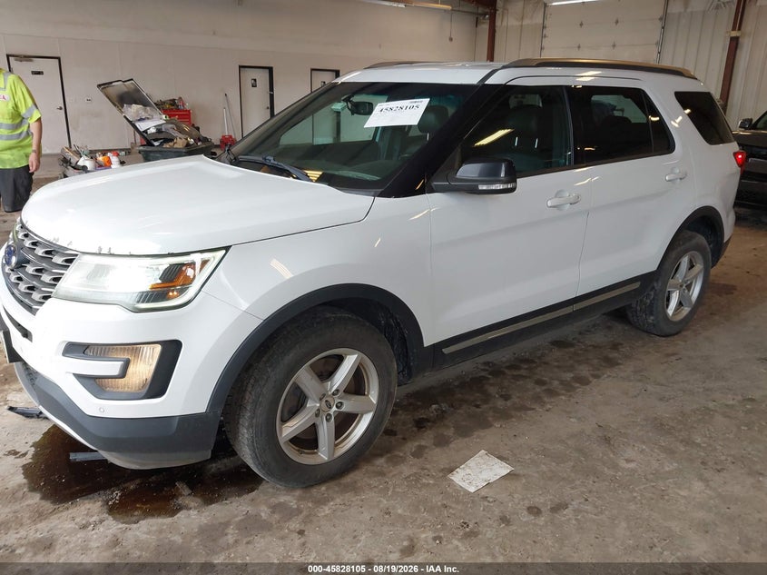 2016 FORD EXPLORER auction photo 2