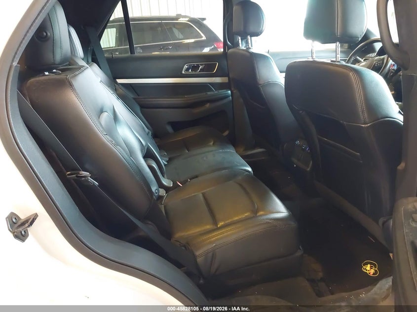 2016 FORD EXPLORER auction photo 8