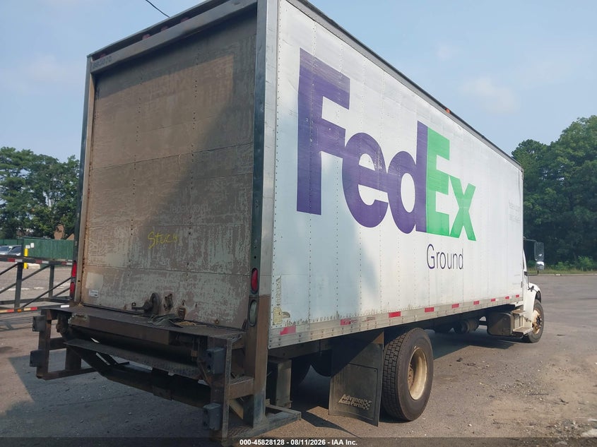 2003 FREIGHTLINER M2 auction photo 4