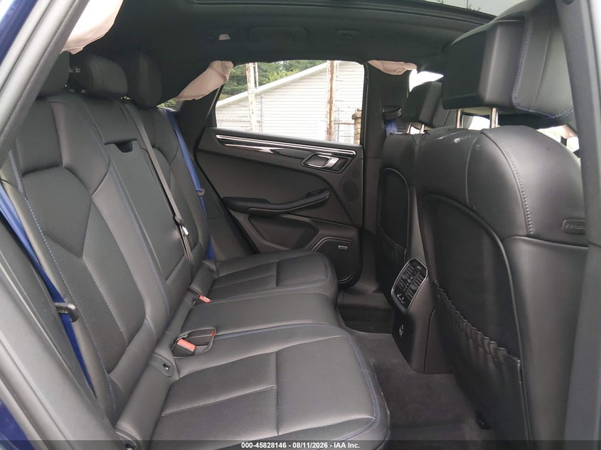 PORSCHE MACAN - zdjęcie 8