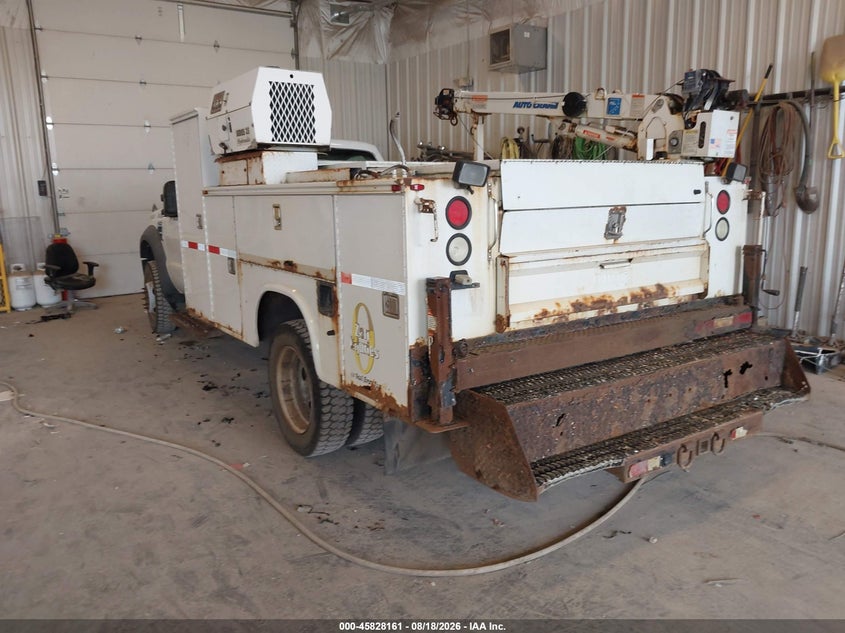 2009 FORD F-550 CHASSIS auction photo 3