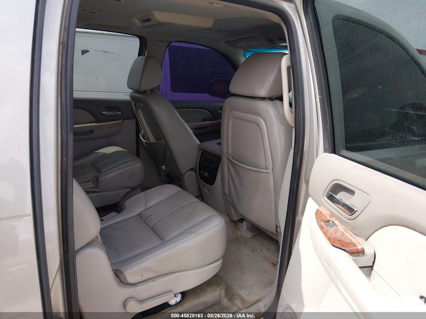 2007 CHEVROLET SUBURBAN 1500 auction photo 8