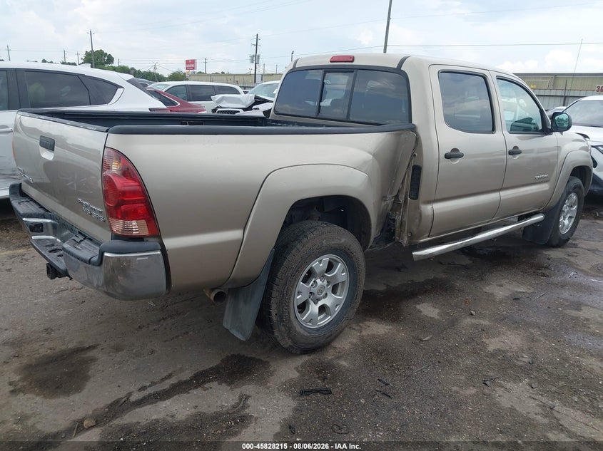 2008 TOYOTA TACOMA auction photo 4