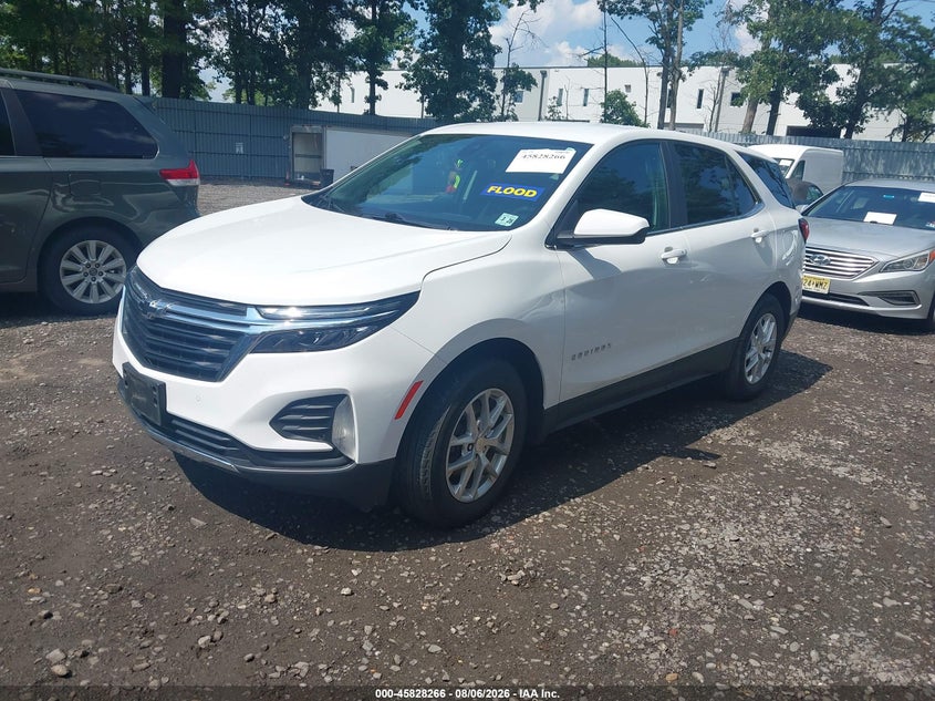 2022 CHEVROLET EQUINOX auction photo 2