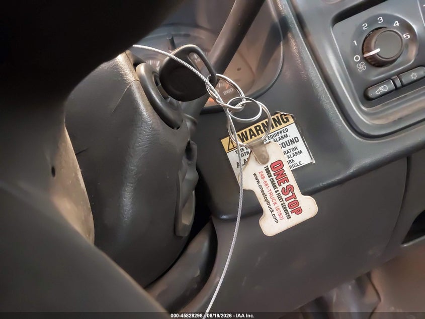 2006 CHEVROLET SILVERADO 3500 WORK TRUCK · Фото 11
