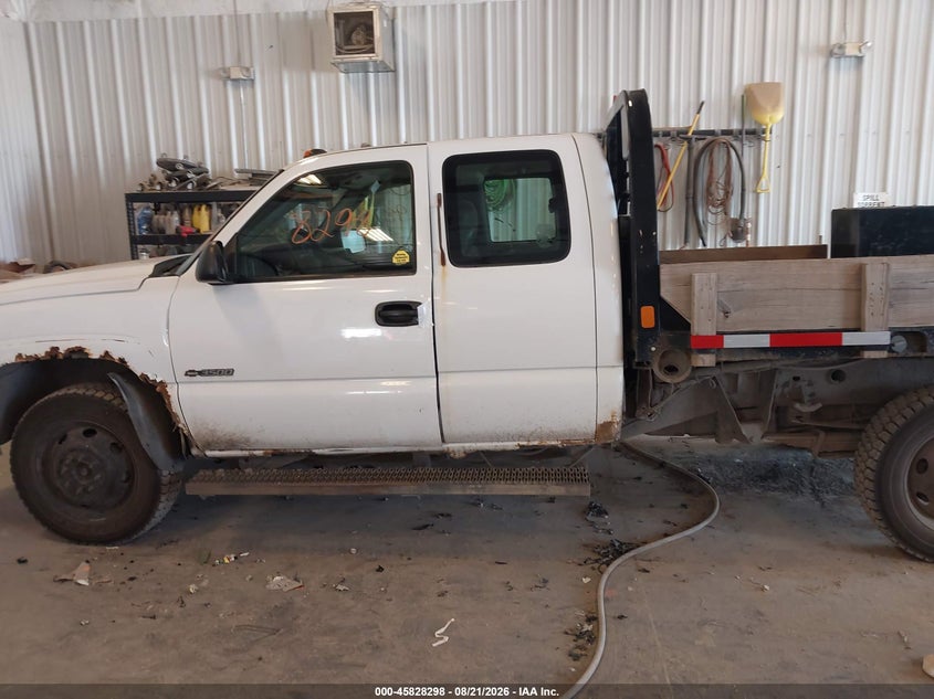 2006 CHEVROLET SILVERADO 3500 WORK TRUCK · Фото 14