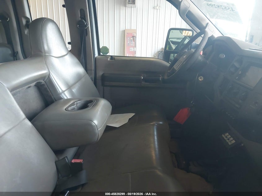 2009 FORD SUPER DUTY F-250 SRW auction photo 5