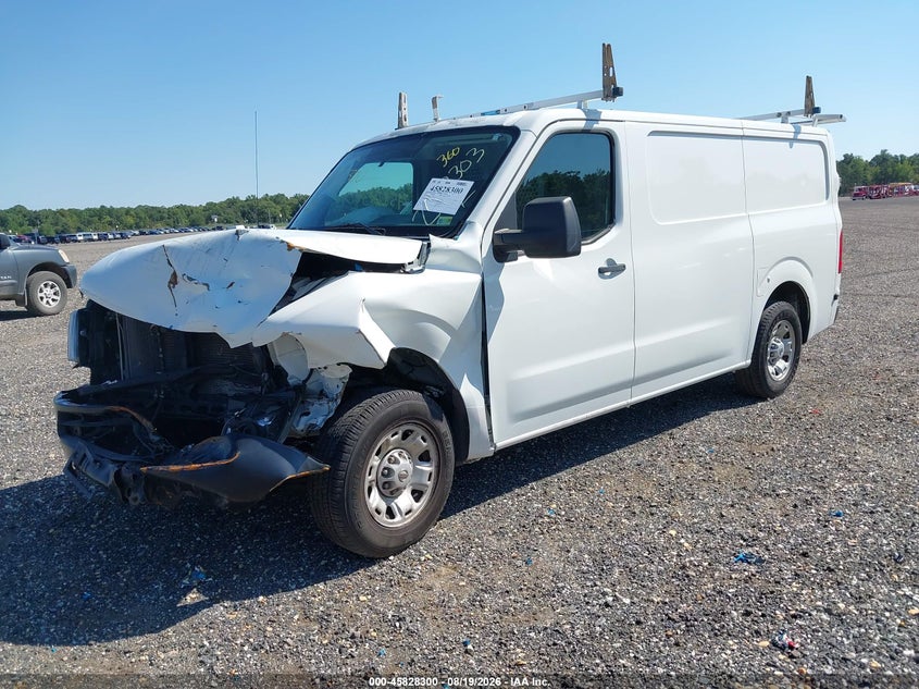 2016 Nissan NV, Front End, IAAI, VIN 1N6BF0KY8GN813655 — photo 2
