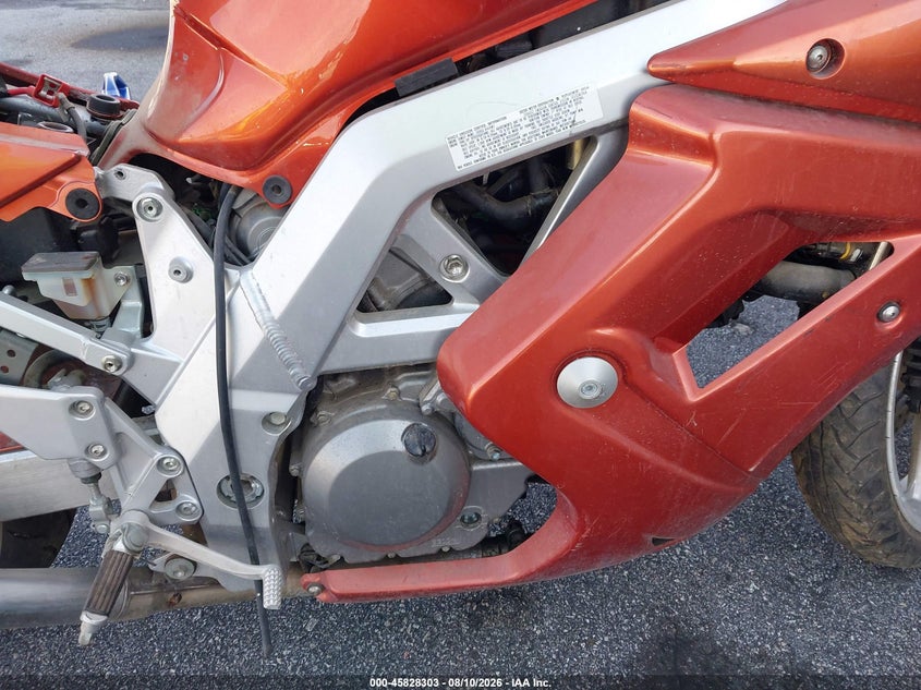 2003 SUZUKI SV650 auction photo 8