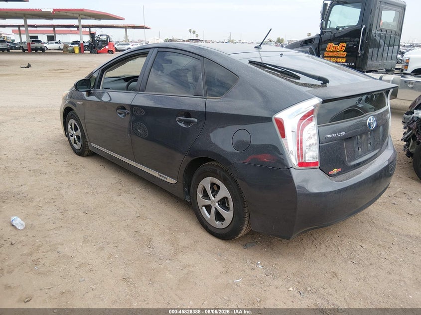 Vin: jtdkn3du3d5651902, lot: 46327288, toyota prius two 20133