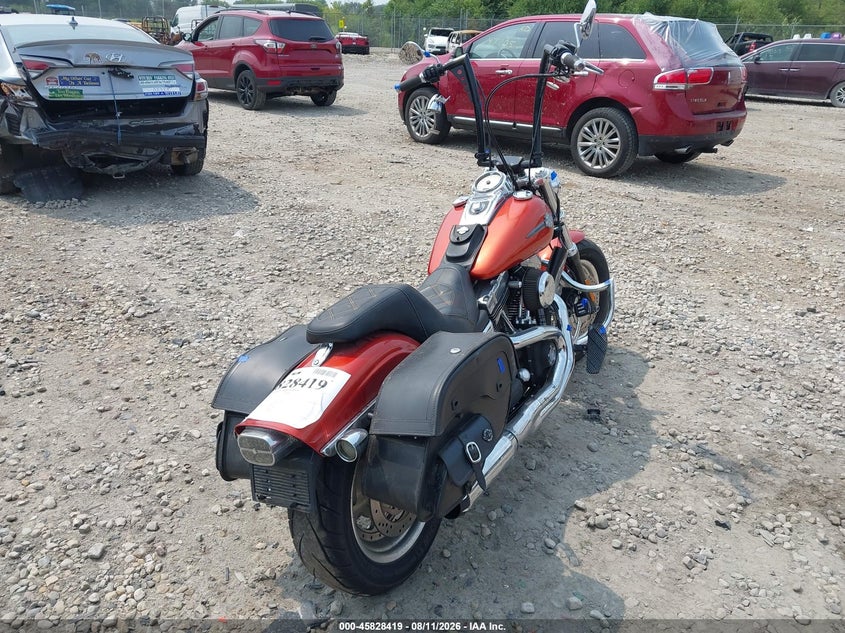 HARLEY-DAVIDSON FXDF 2011
