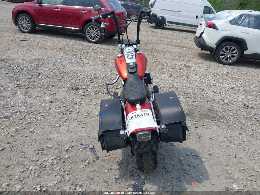 HARLEY-DAVIDSON FXDF 2011
