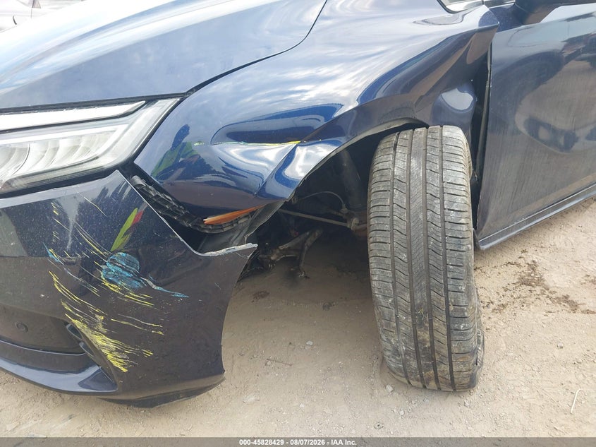 2023 HONDA ODYSSEY auction photo 6