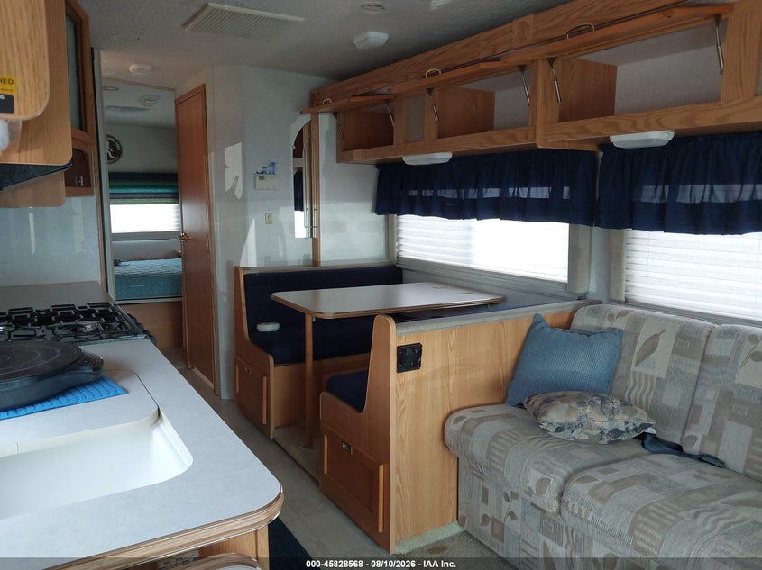 2003 FORD E-450 CUTAWAY auction photo 7