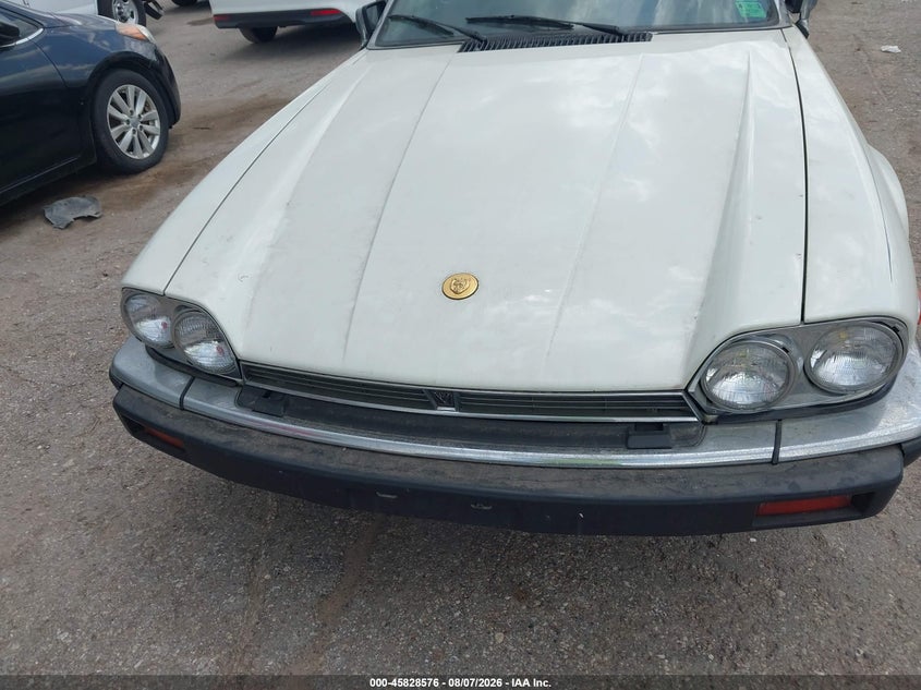 1990 JAGUAR XJS auction photo 6