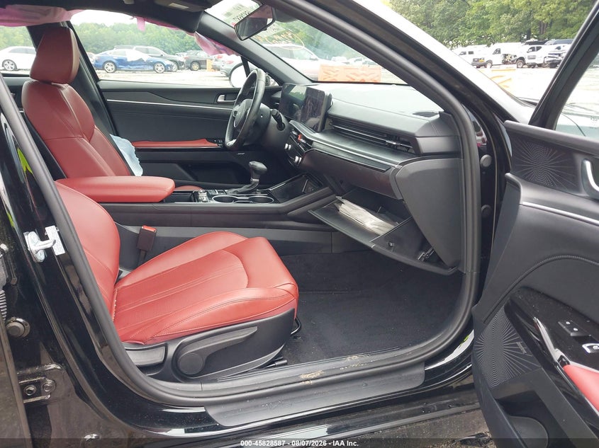 2026 KIA K5 auction photo 5