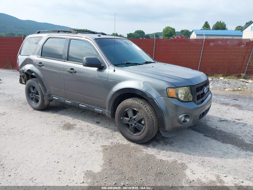 2011 FORD ESCAPE auction photo 1
