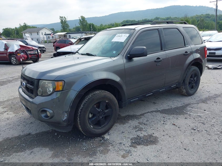 2011 FORD ESCAPE auction photo 2