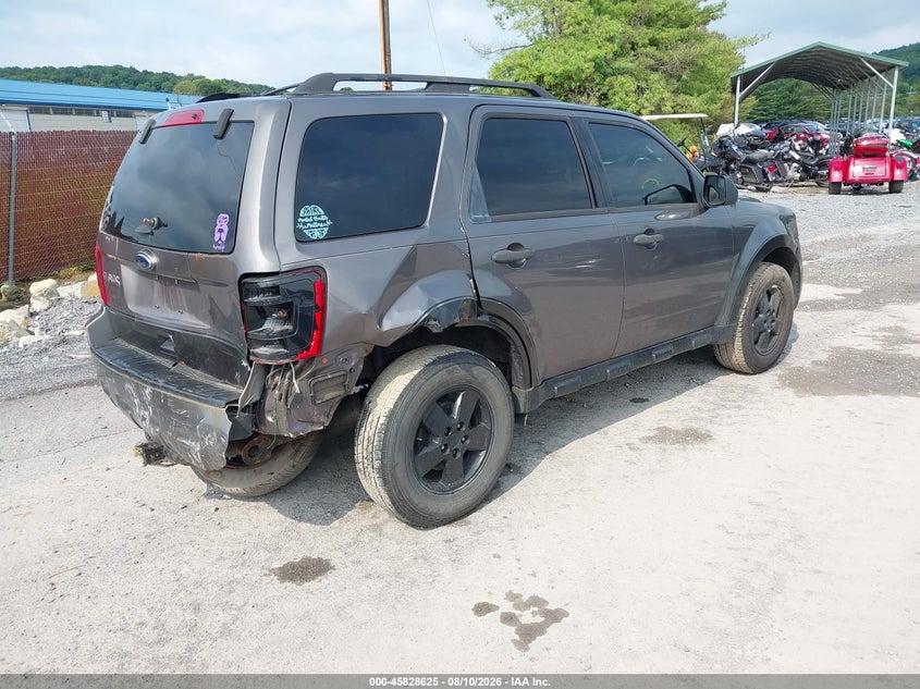 2011 FORD ESCAPE auction photo 4