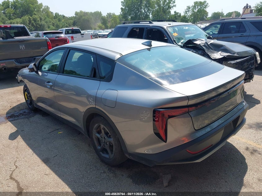 Vin: 3kpft4de0se142616, lot: 46327664, kia k4 lxs 20253