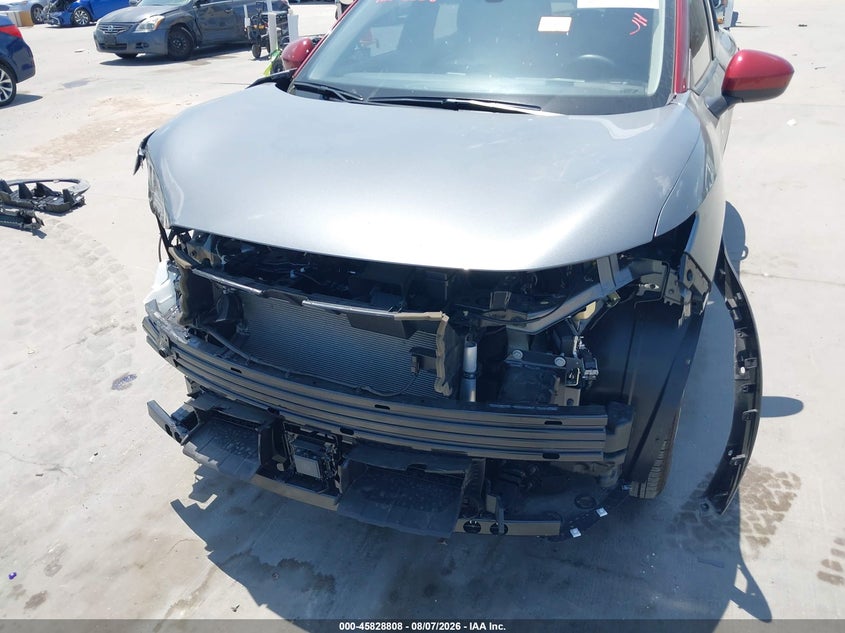 2026 NISSAN KICKS auction photo 6