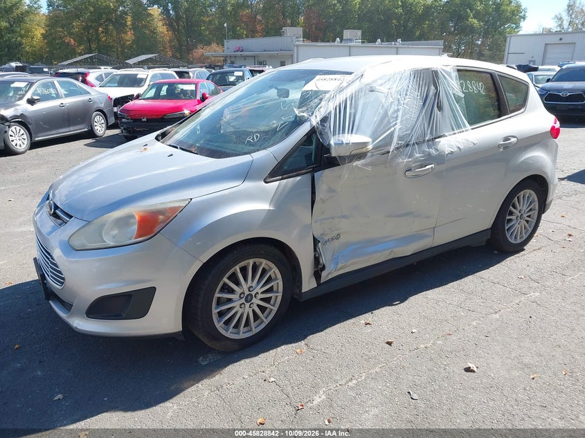 2014 Ford C-Max Hybrid Se, Left Side, IAAI, VIN 1FADP5AU0EL505222 — photo 2