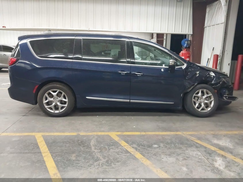 CHRYSLER PACIFICA - zdjęcie 13
