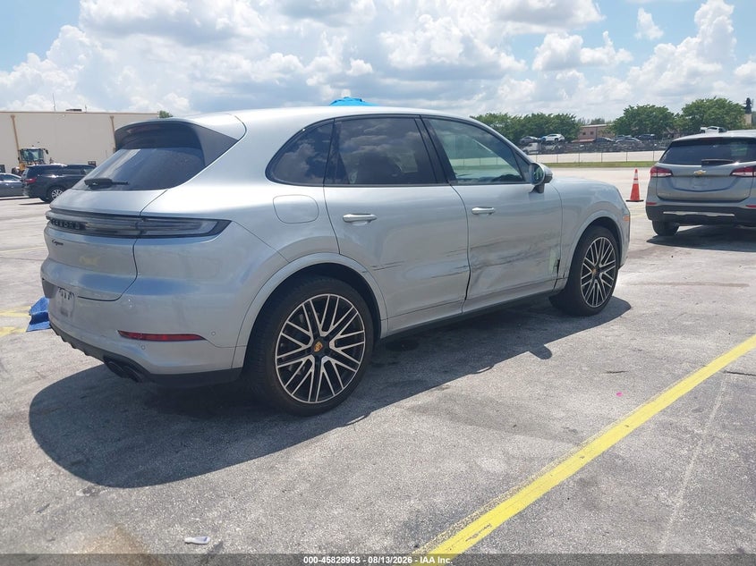 Vin: wp1aa2ay8sda02266, lot: 46327864, porsche cayenne 20254