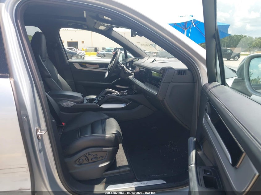 PORSCHE CAYENNE - zdjęcie 5