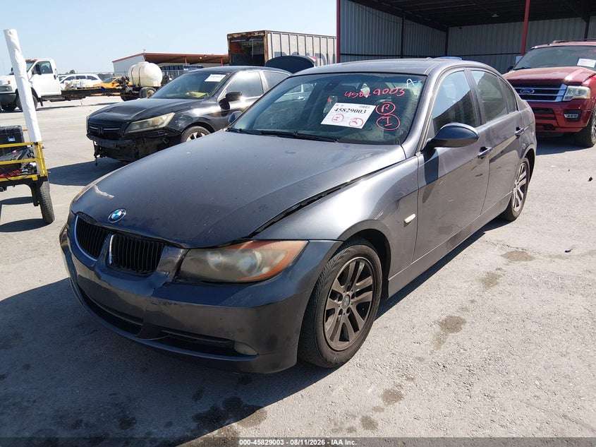 2007 BMW 3er, Front End, IAAI, VIN WBAVA33547KX80088 — photo 2