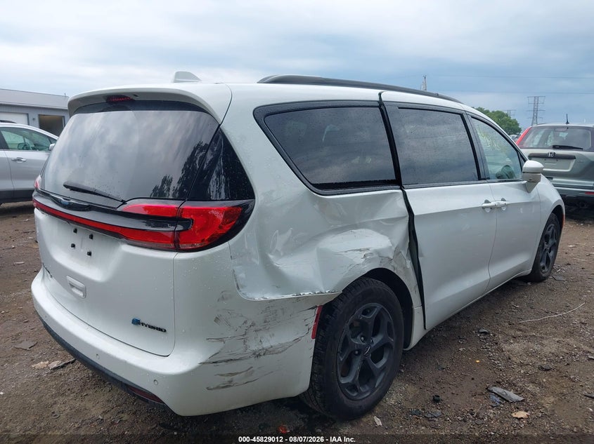 CHRYSLER PACIFICA HYBRID - zdjęcie 6