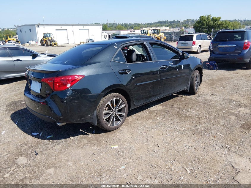 2017 TOYOTA COROLLA auction photo 4